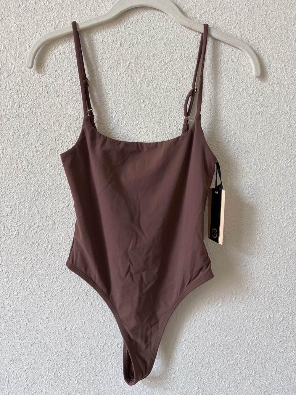 BODILE Calista Camisole Bodysuit Leotard in Rosewood Size XS / Small Dance